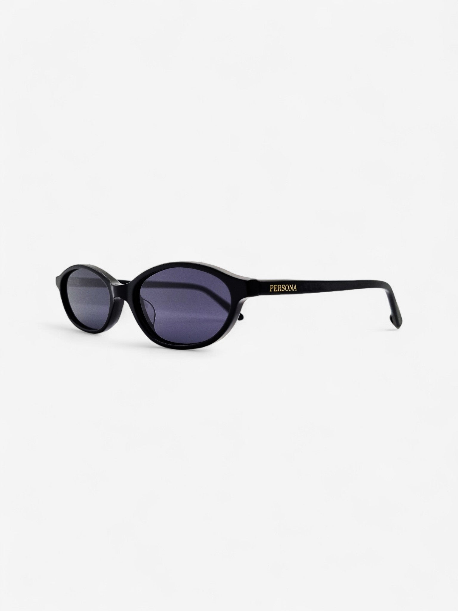 Me | Black | Polarised